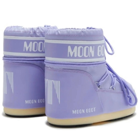 New moon boots,size 5.5-7 - Picture 2 of 6